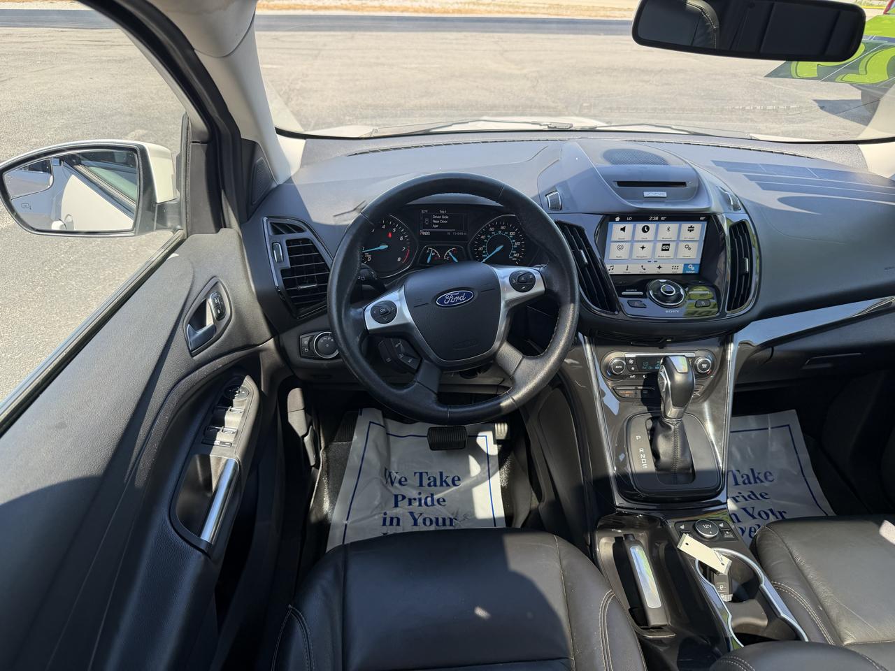 Ford Escape 4WD 4dr Titanium 2016