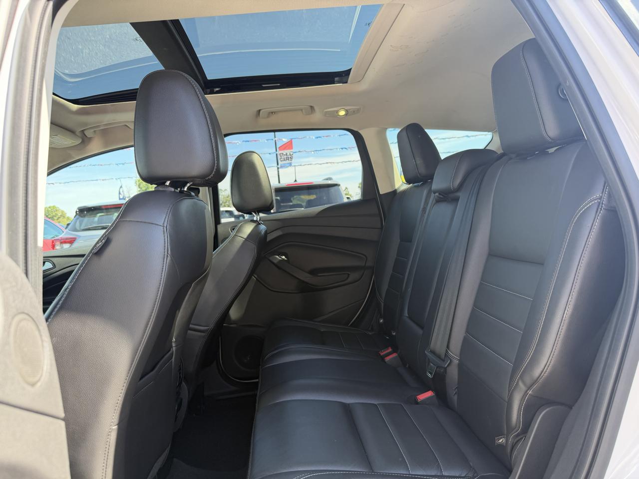 Ford Escape 4WD 4dr Titanium 2016