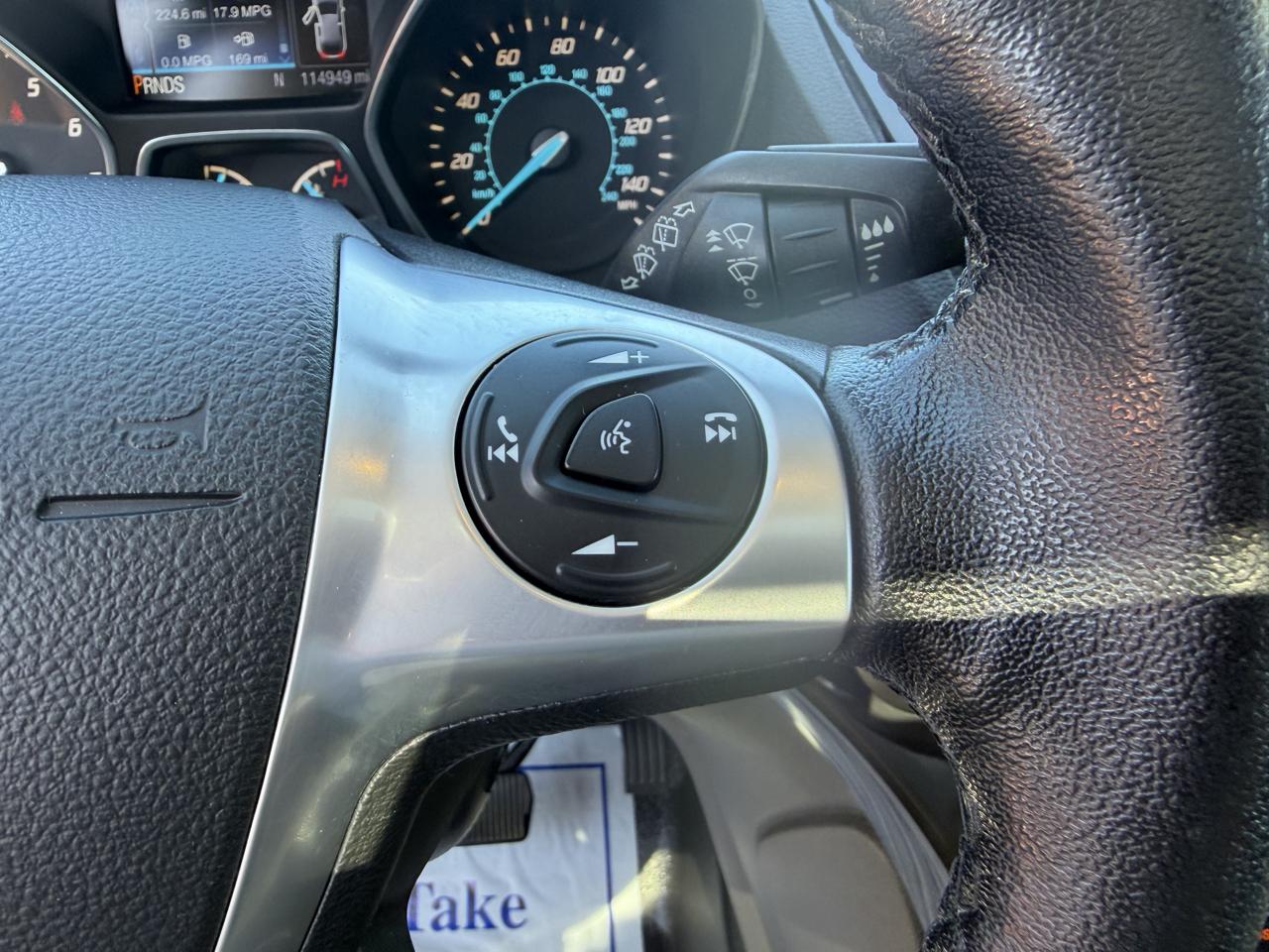 Ford Escape 4WD 4dr Titanium 2016