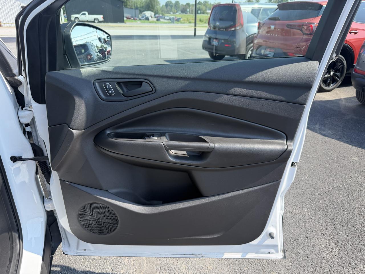 Ford Escape S FWD 2018