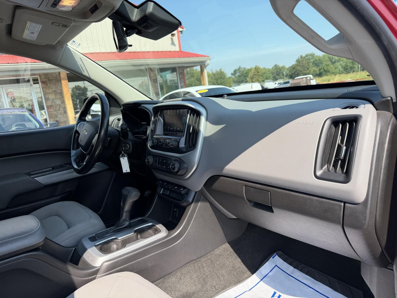 Chevrolet Colorado photo 21