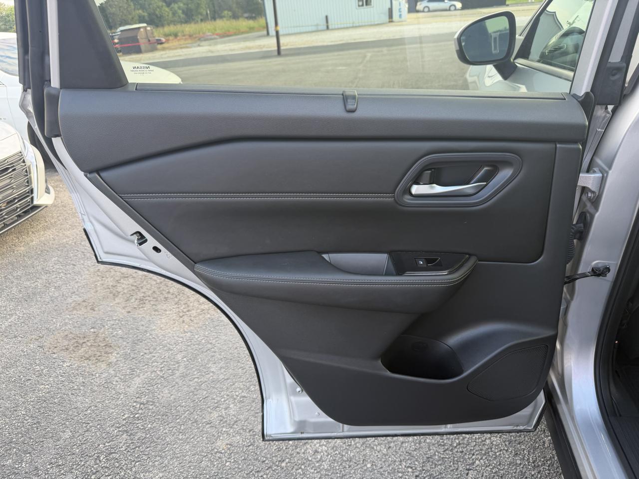 Nissan Rogue AWD SV 2024