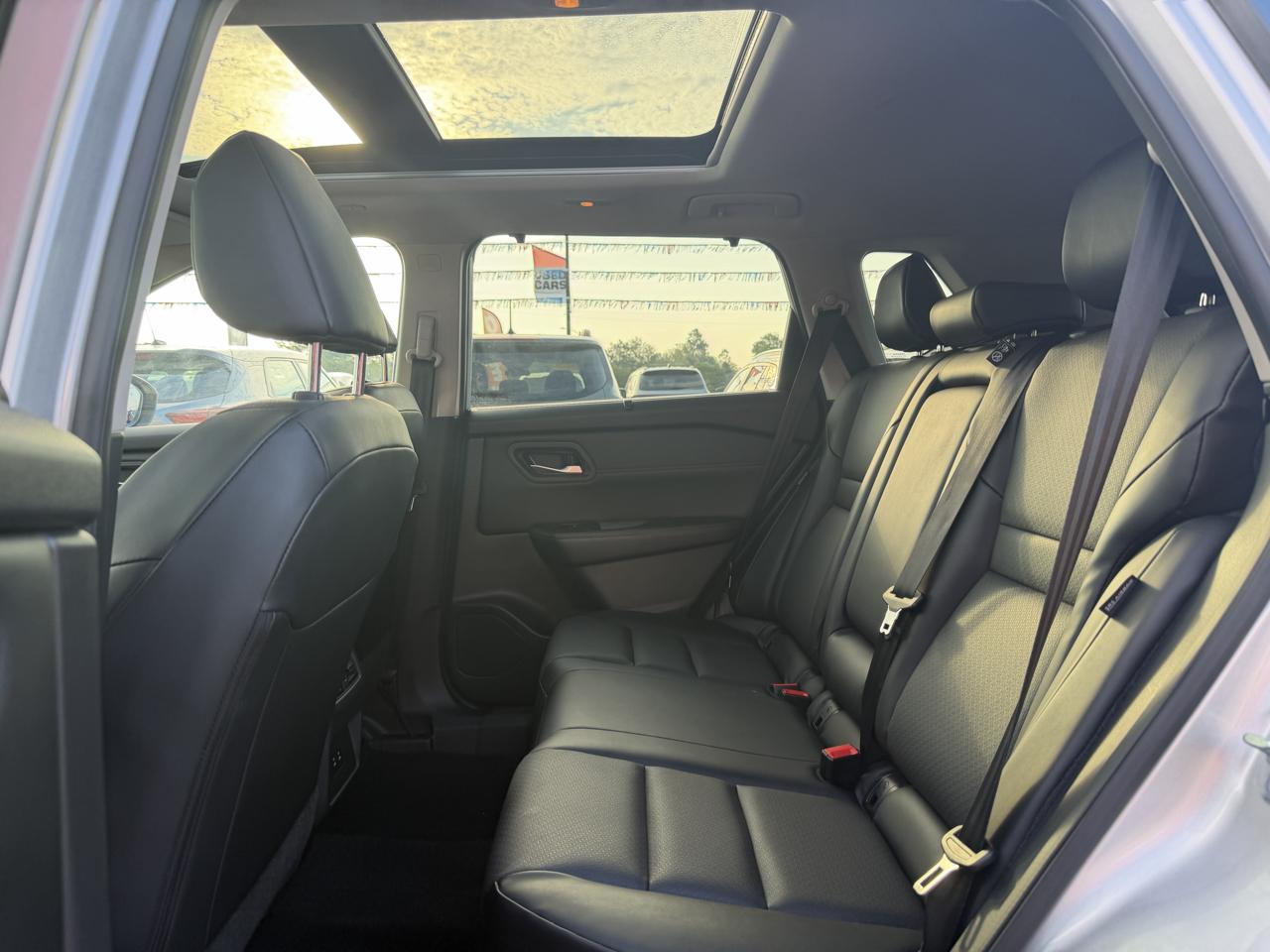 Nissan Rogue AWD SV 2024