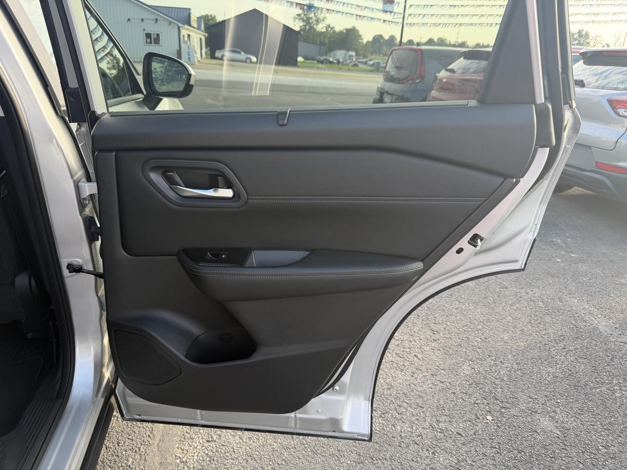 Nissan Rogue AWD SV 2024