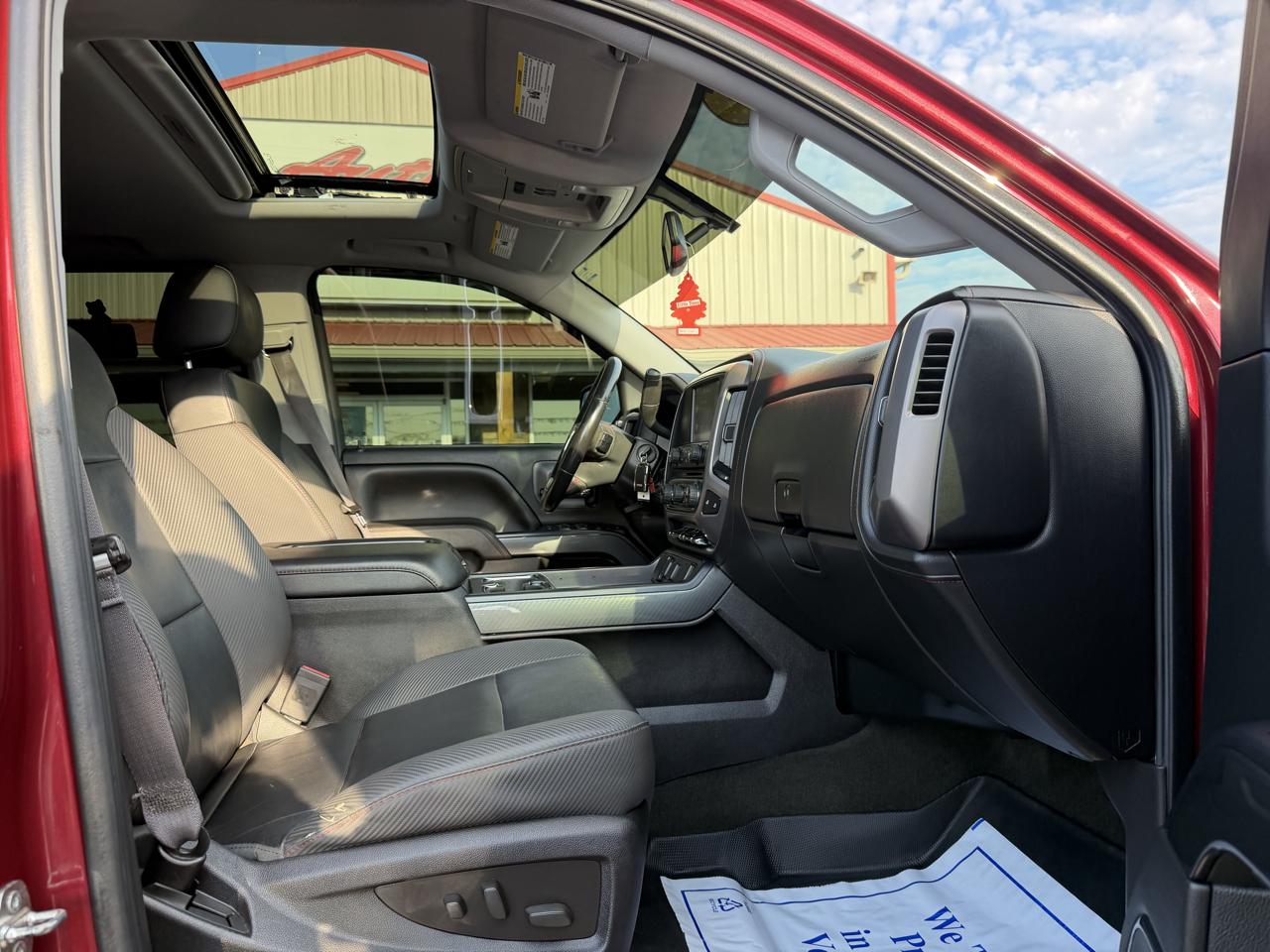 GMC Sierra 1500 4WD Crew Cab 143.5" SLT 2015