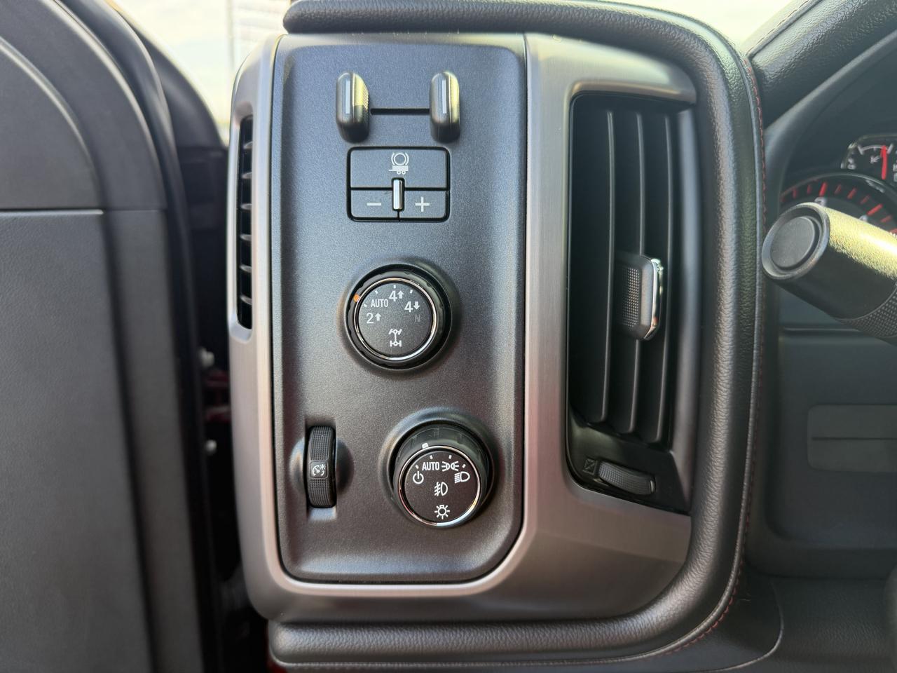 GMC Sierra 1500 4WD Crew Cab 143.5" SLT 2015
