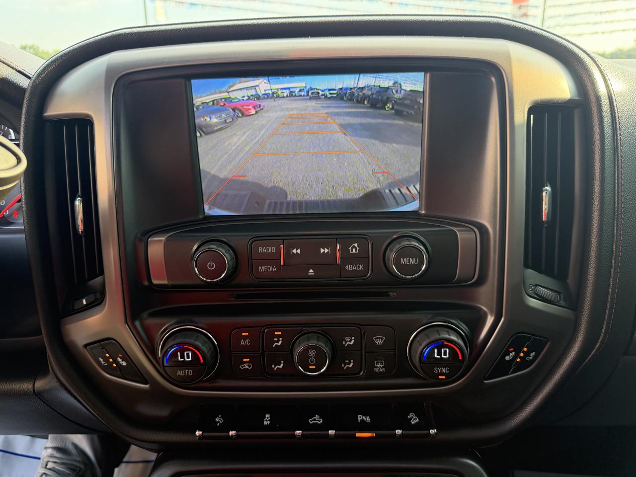 GMC Sierra 1500 4WD Crew Cab 143.5" SLT 2015