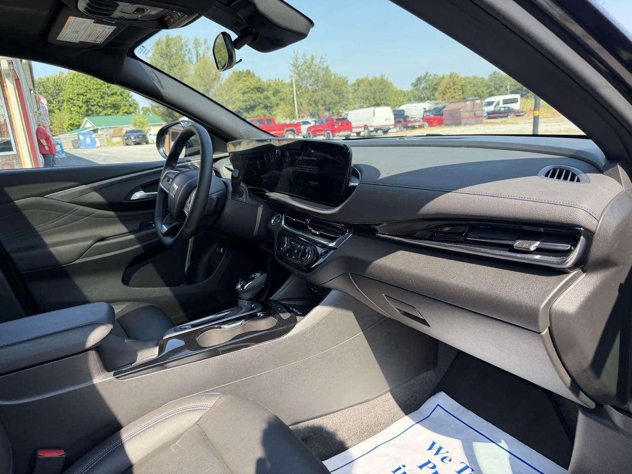 Buick Envista photo 23
