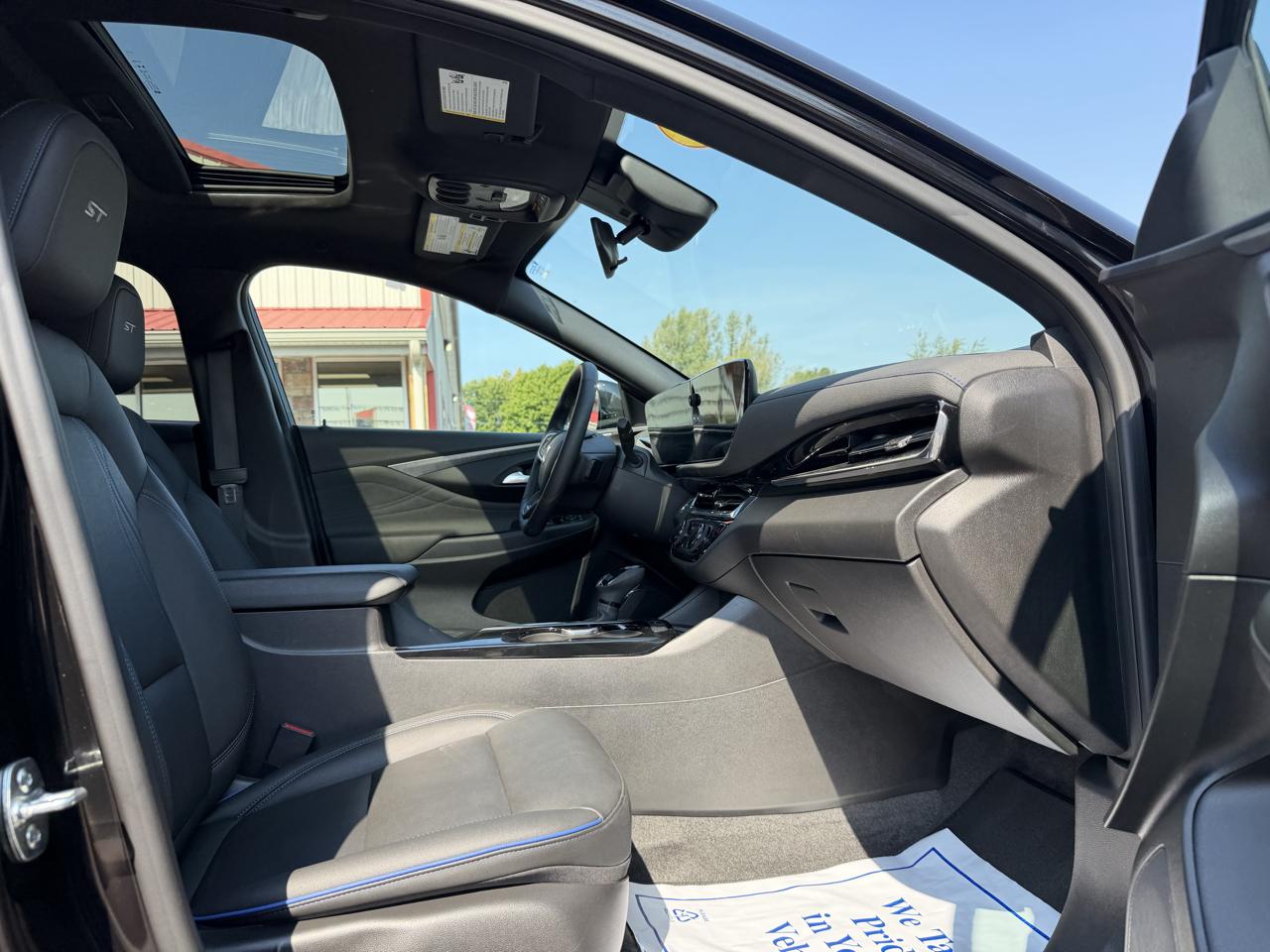 Buick Envista photo 24