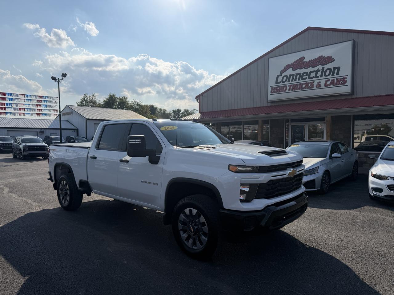 2025 Chevrolet Silverado 2500HD 4WD Crew Cab 159" Custom