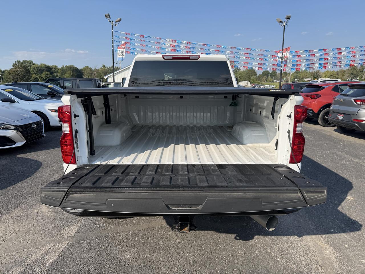 Chevrolet Silverado HD photo 7