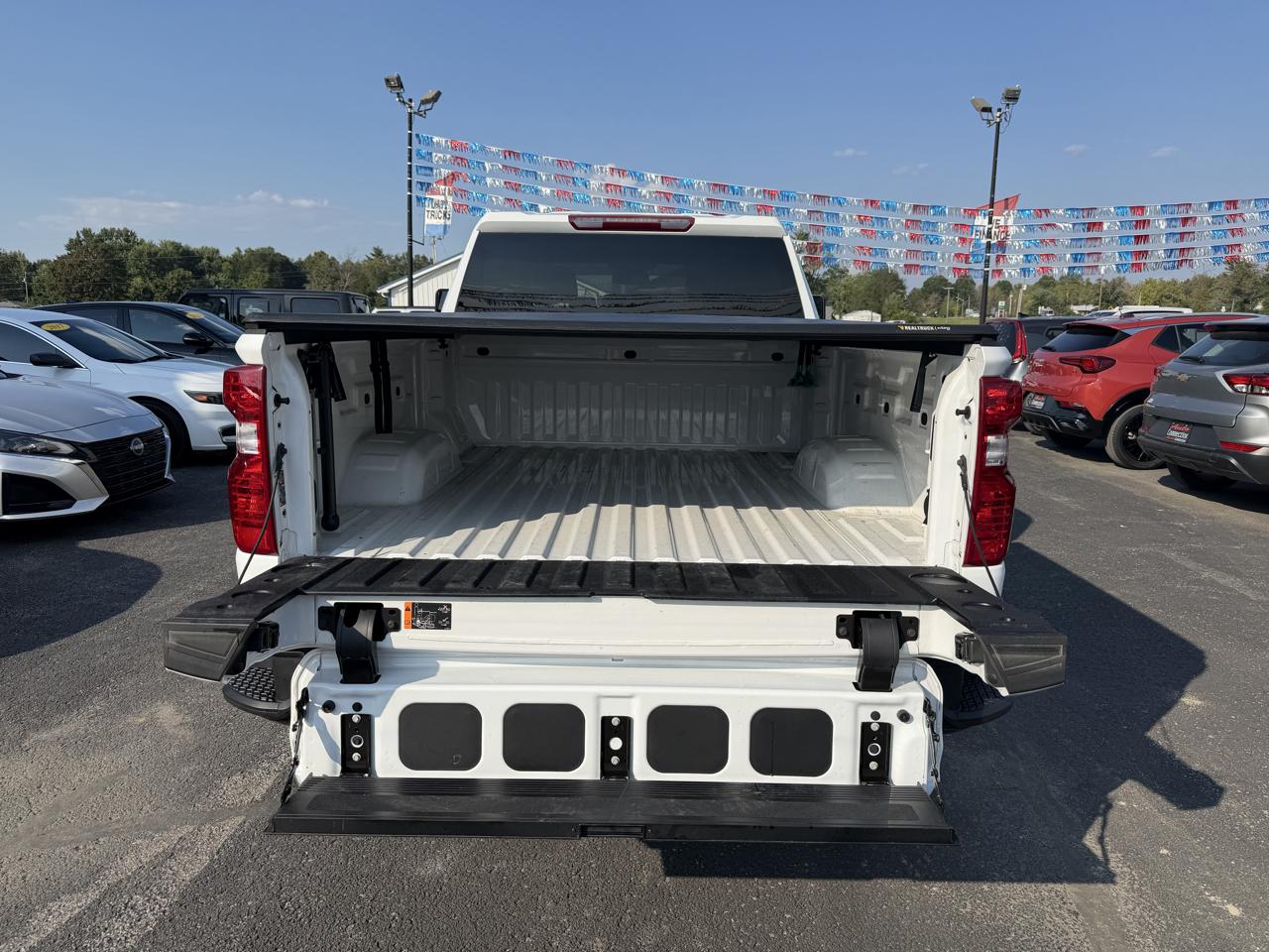 Chevrolet Silverado HD photo 8