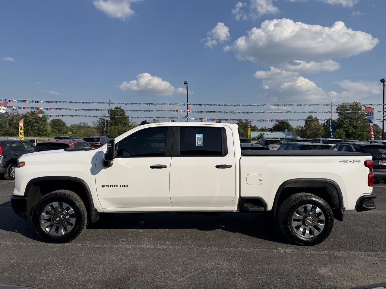 Chevrolet Silverado HD photo 10