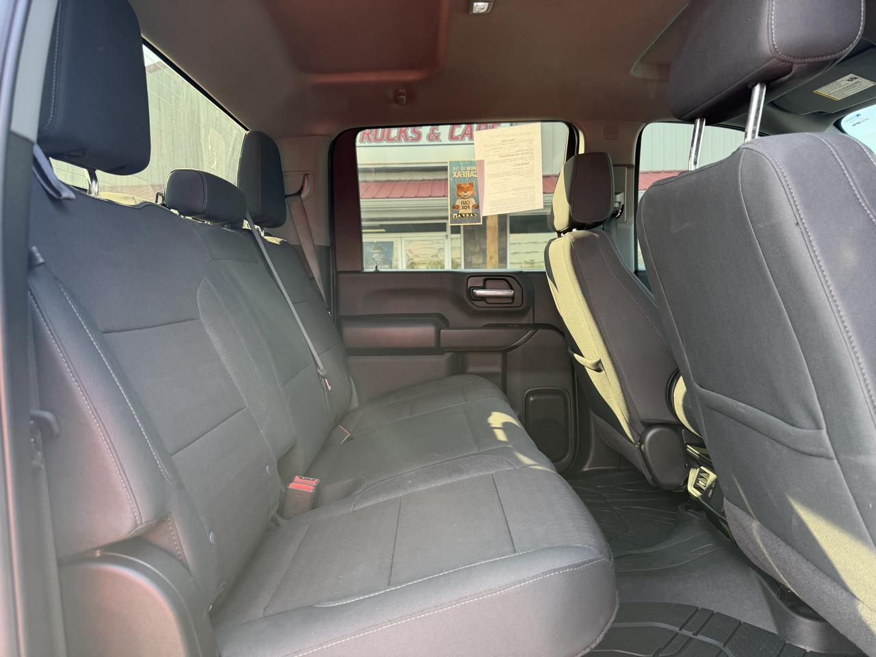Chevrolet Silverado HD photo 21