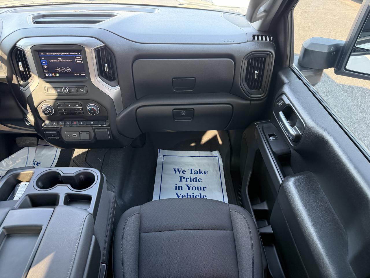Chevrolet Silverado HD photo 25