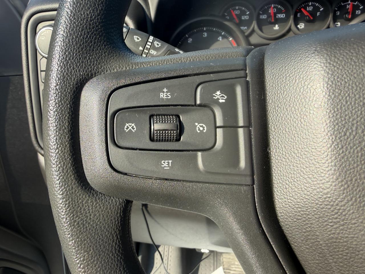 Chevrolet Silverado HD photo 29