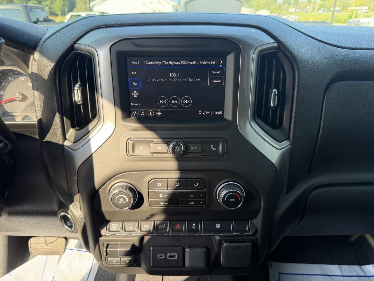 Chevrolet Silverado HD photo 30