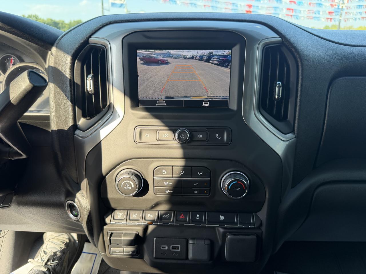 Chevrolet Silverado HD photo 31