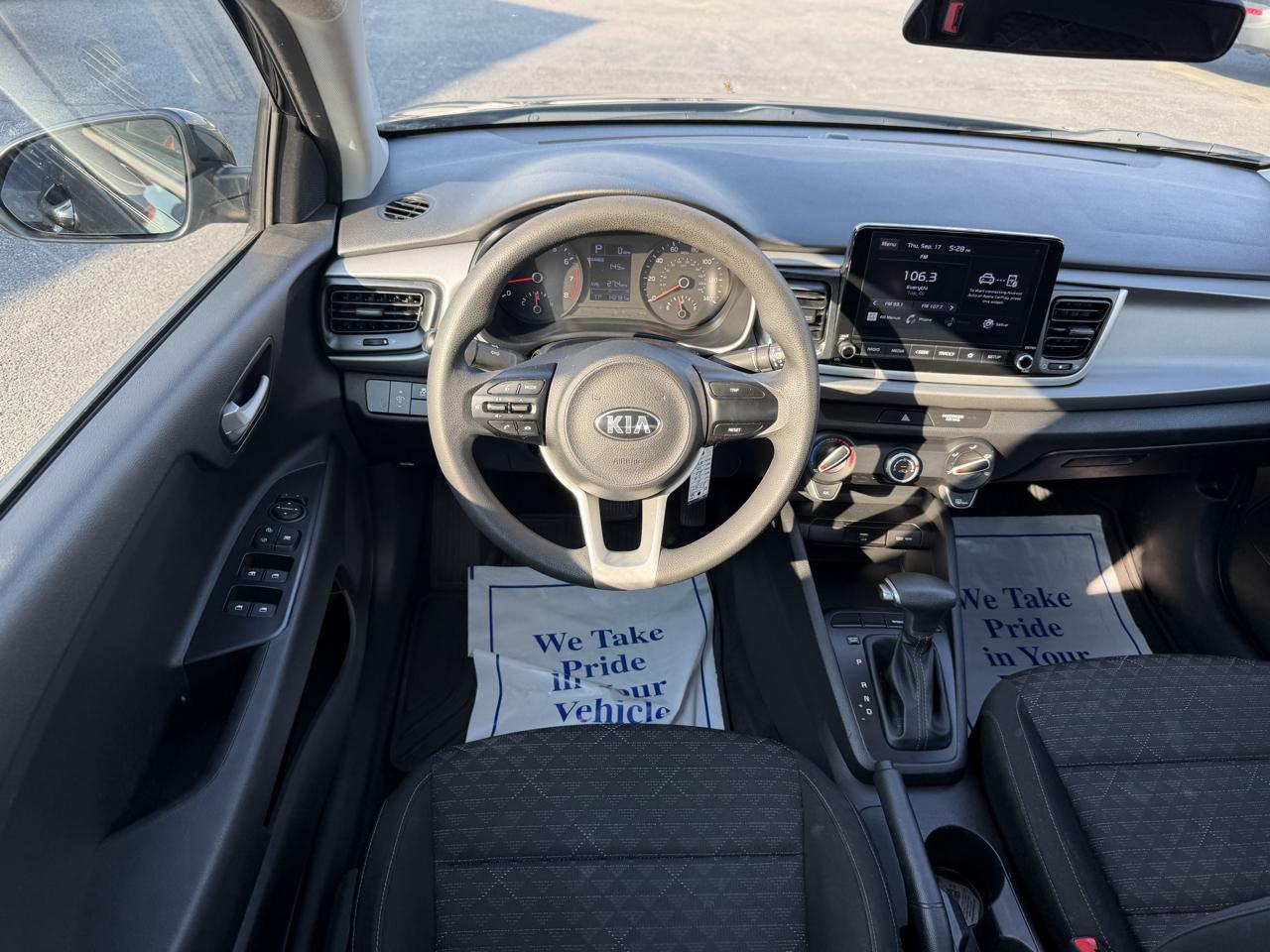 Kia Rio LX IVT 2021