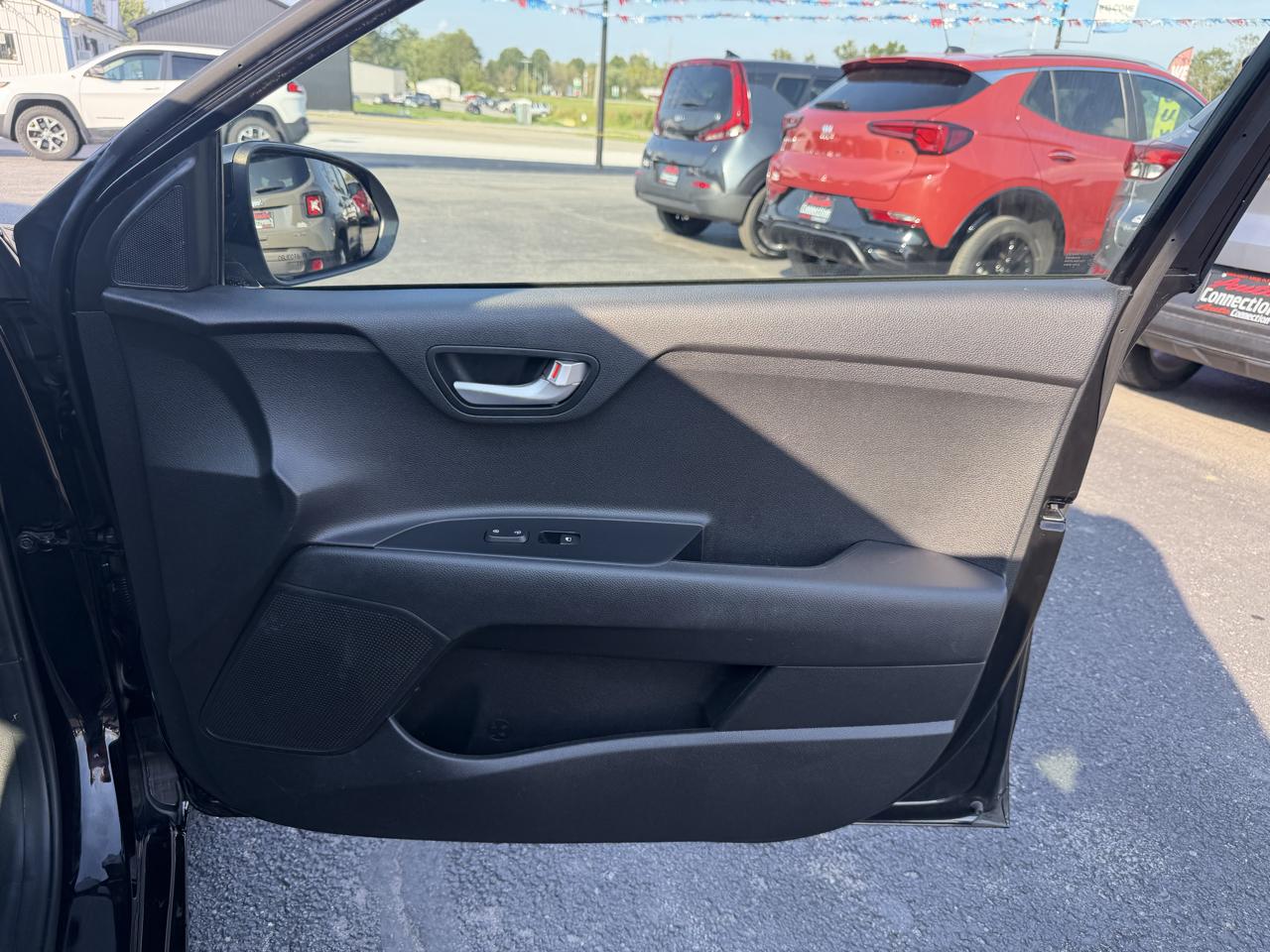 Kia Rio LX IVT 2021