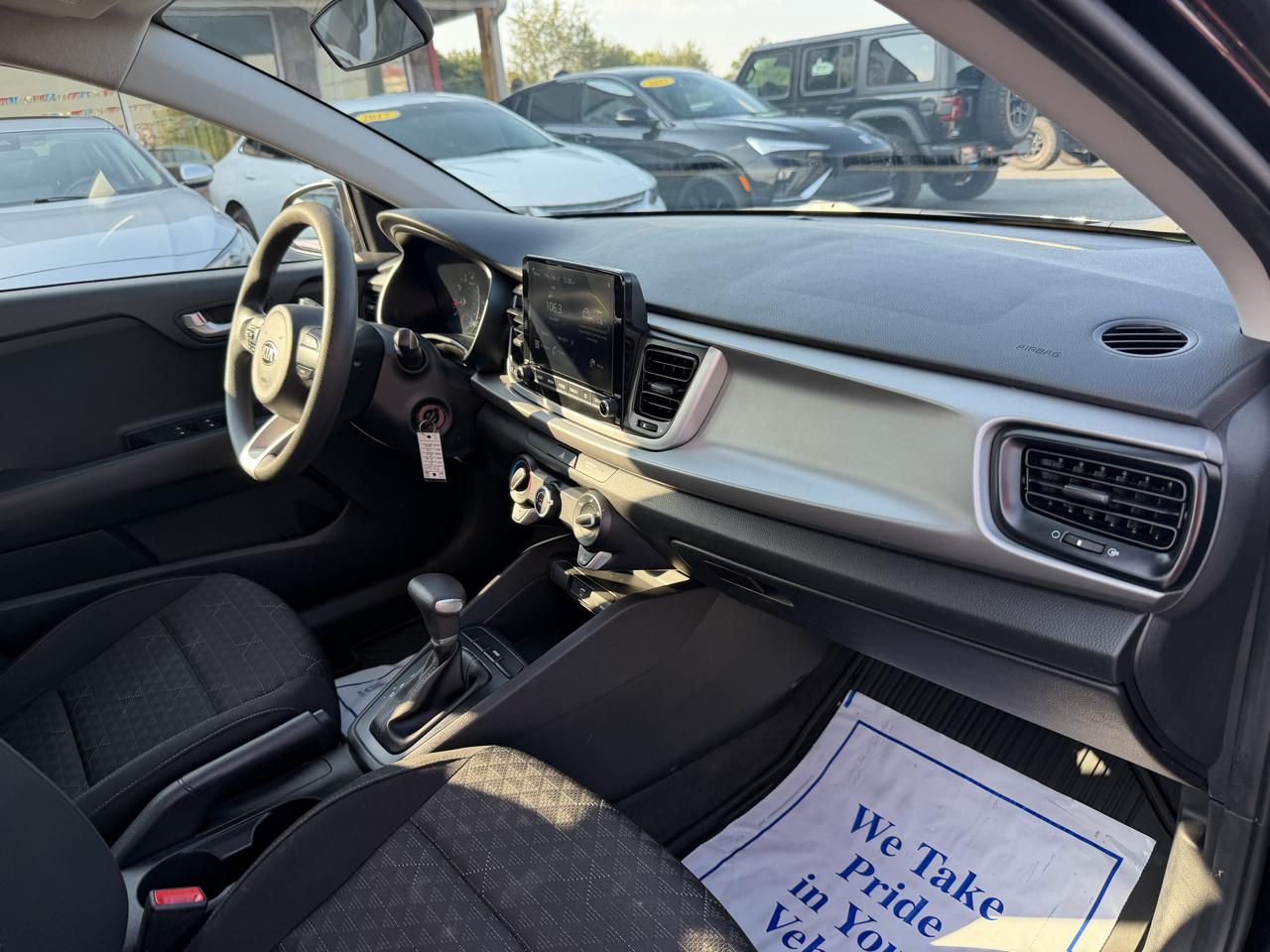 Kia Rio LX IVT 2021