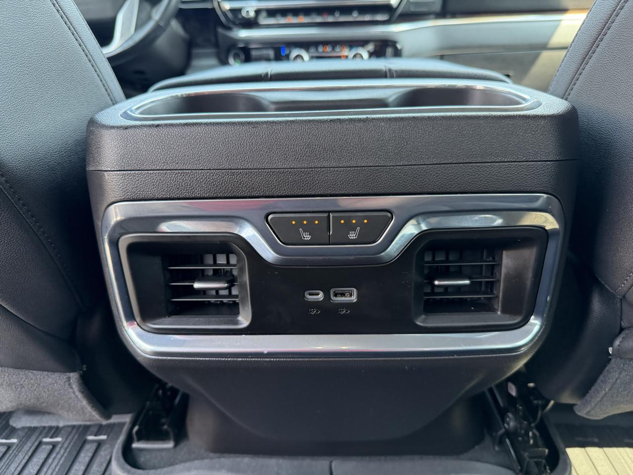 GMC Sierra 1500 4WD Crew Cab 147" SLT 2024