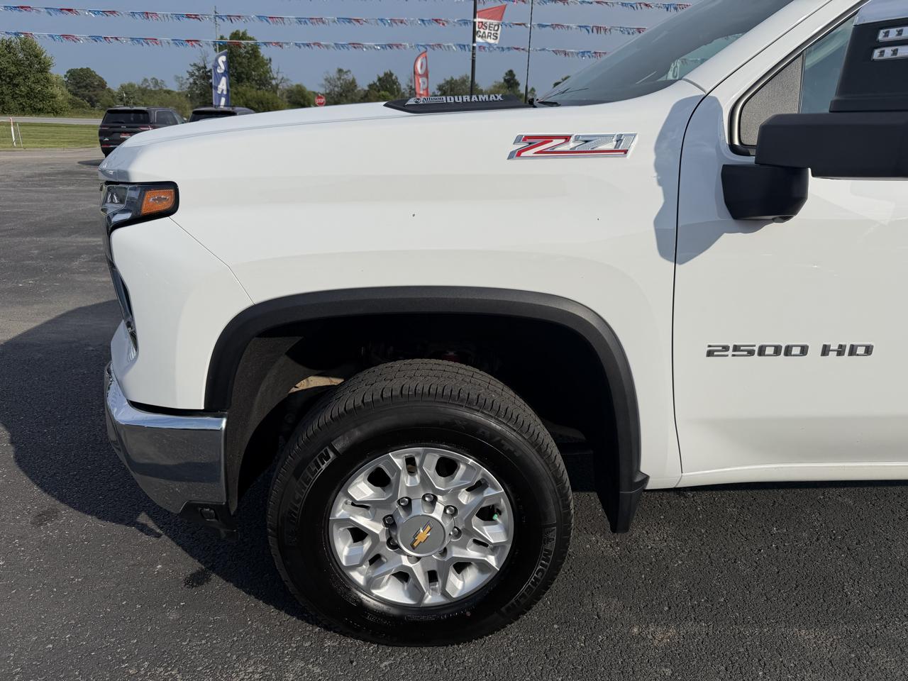 Chevrolet Silverado HD photo 11