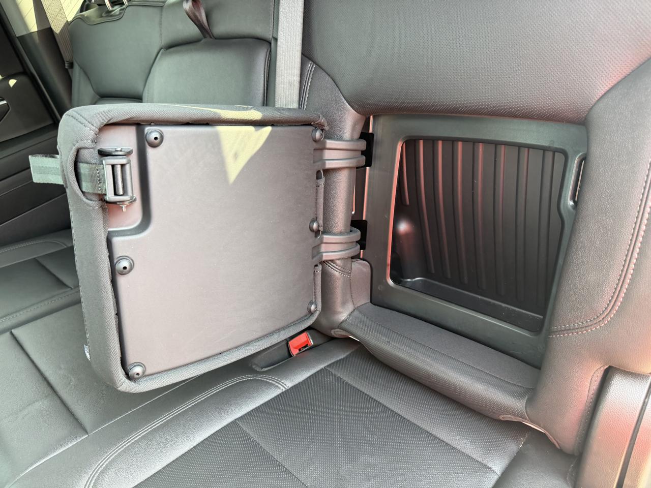 Chevrolet Silverado HD photo 19