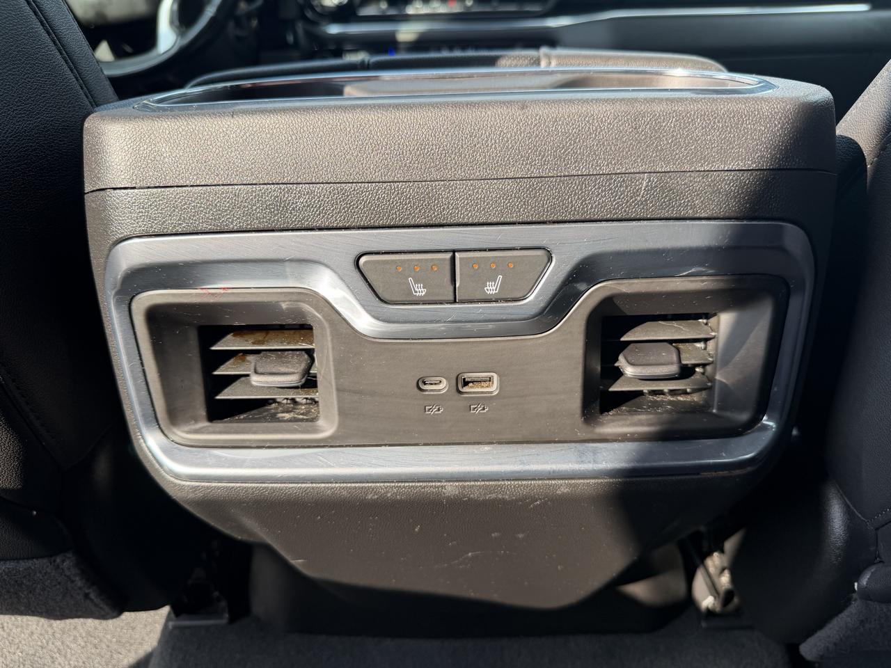 Chevrolet Silverado HD photo 20