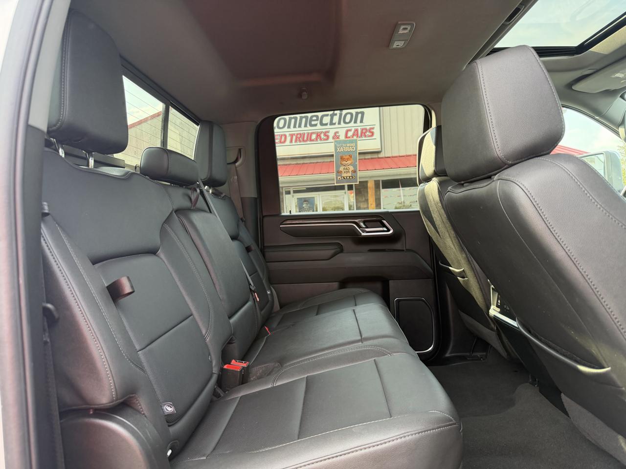 Chevrolet Silverado HD photo 22