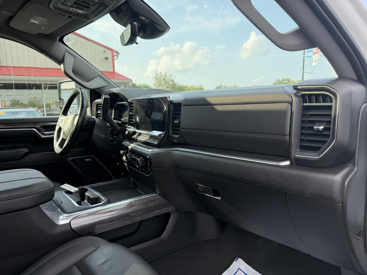 Chevrolet Silverado HD photo 25