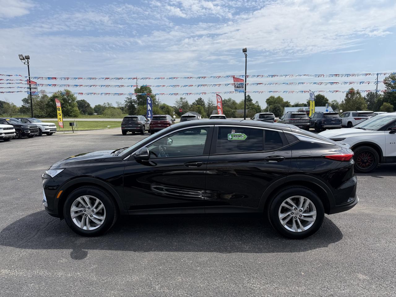 Buick Envista photo 9