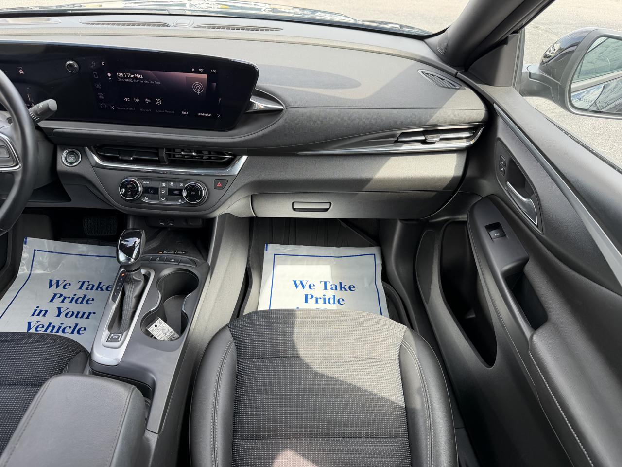 Buick Envista photo 24