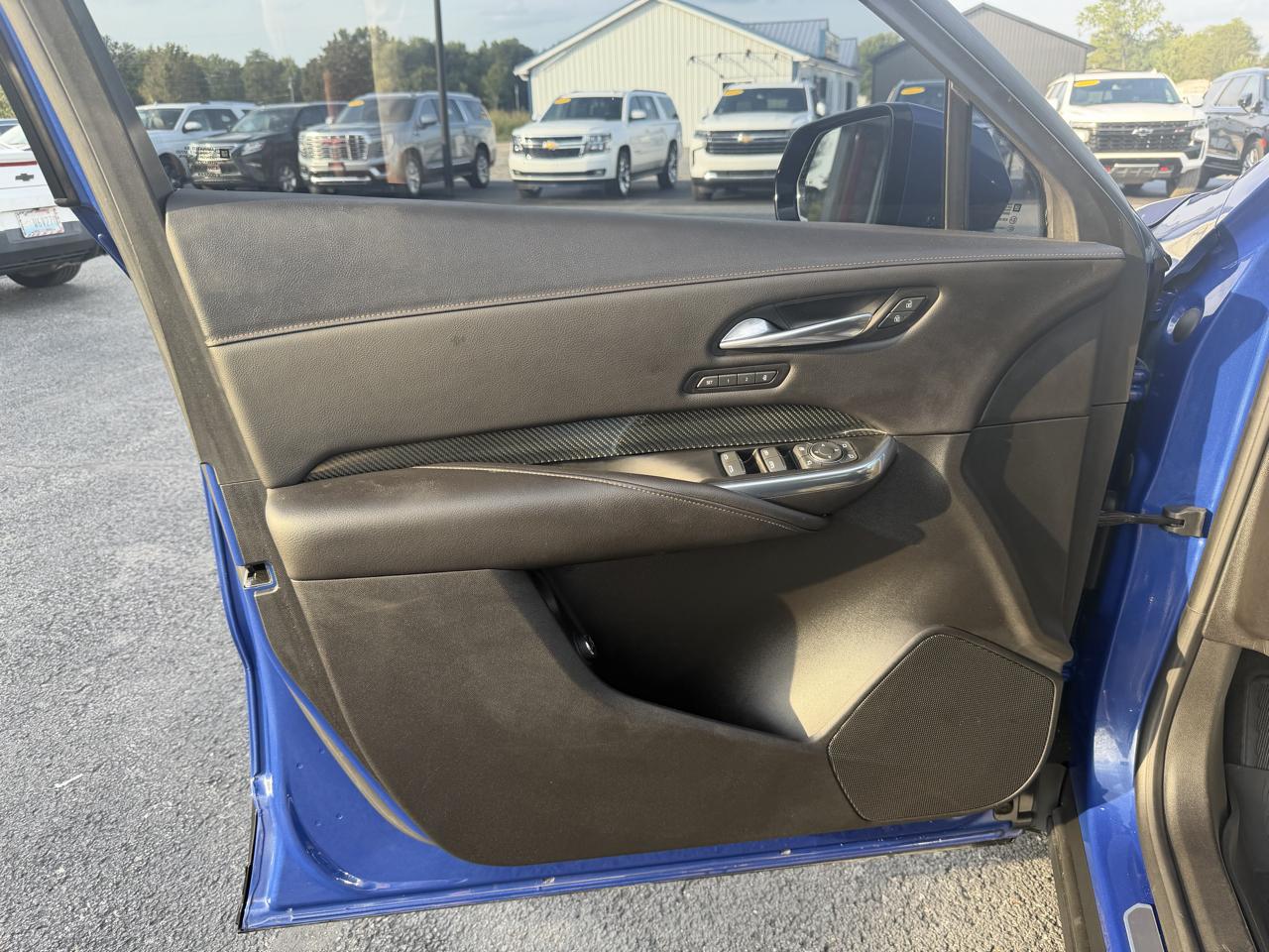 Cadillac XT4 FWD 4dr Sport 2021