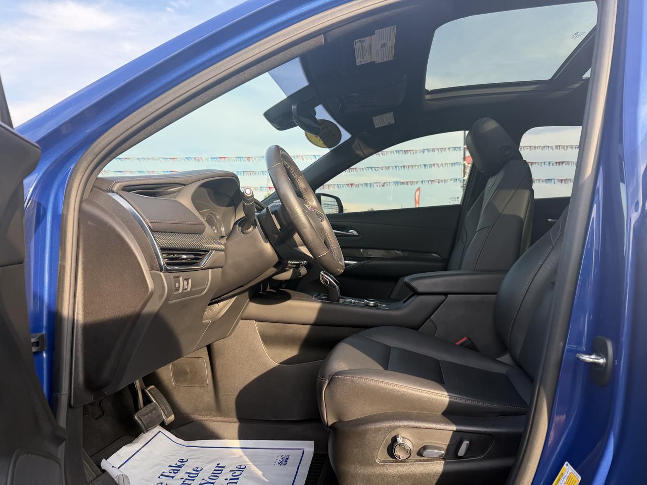 Cadillac XT4 FWD 4dr Sport 2021
