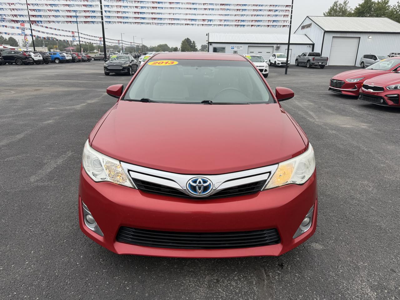Toyota Camry Hybrid 4dr Sdn XLE (Natl) 2013