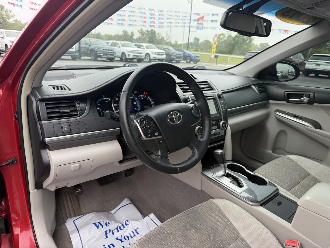 Toyota Camry Hybrid 4dr Sdn XLE (Natl) 2013