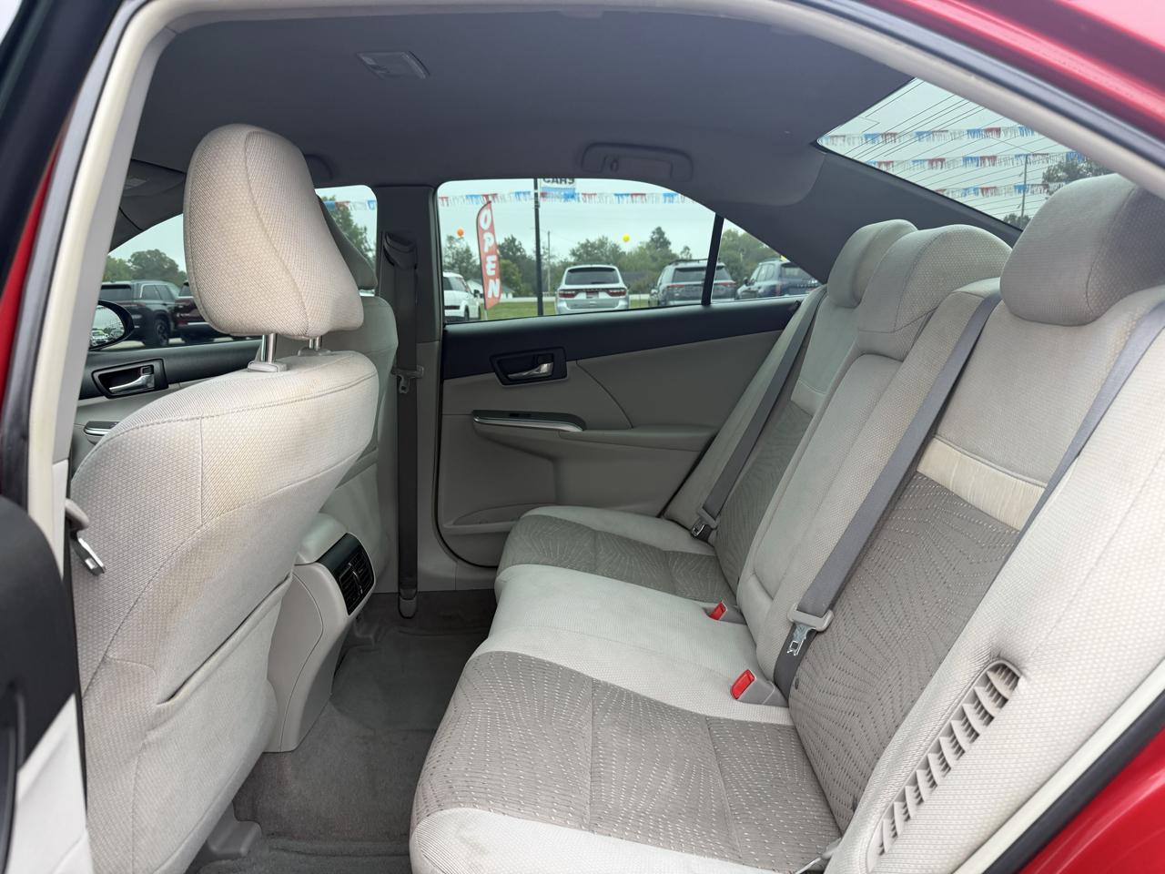 Toyota Camry Hybrid 4dr Sdn XLE (Natl) 2013