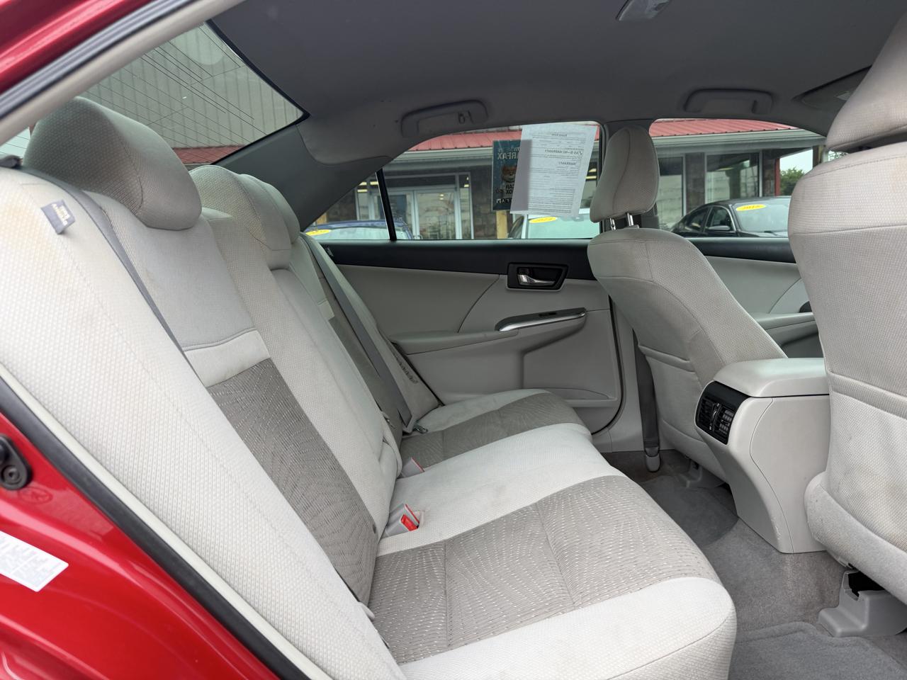 Toyota Camry Hybrid 4dr Sdn XLE (Natl) 2013