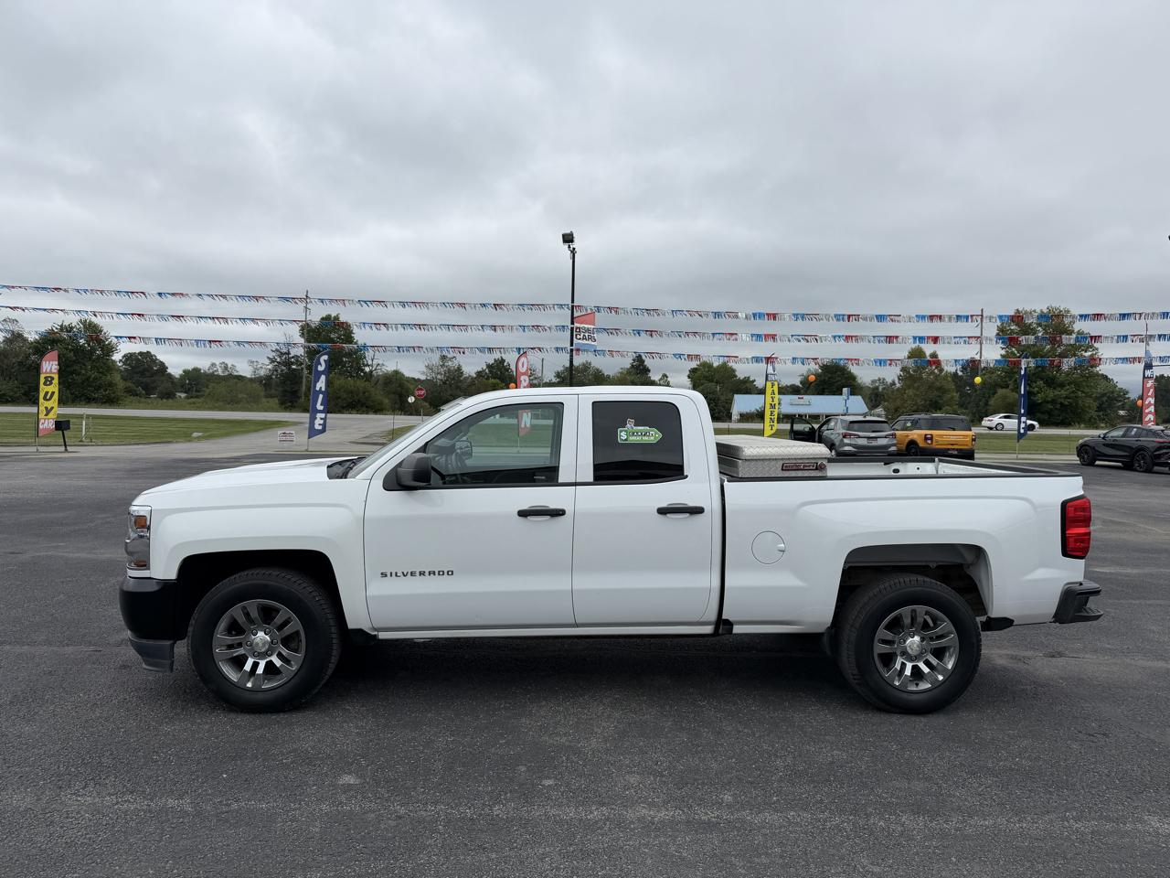 Chevrolet Silverado photo 8