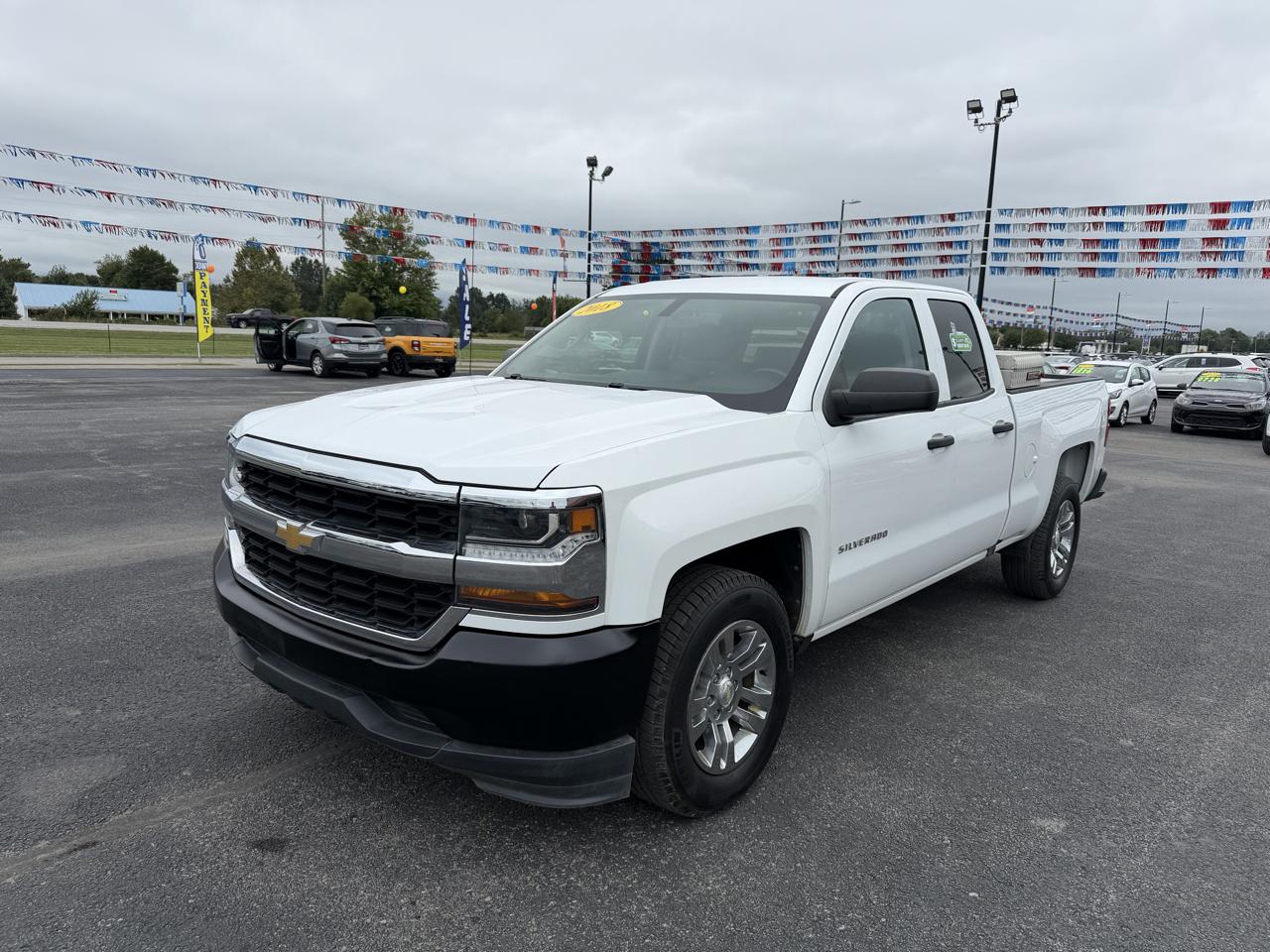 Chevrolet Silverado photo 9
