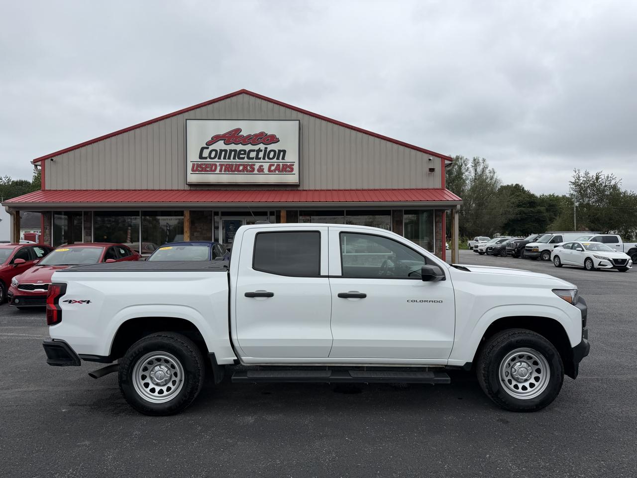 Chevrolet Colorado photo 3
