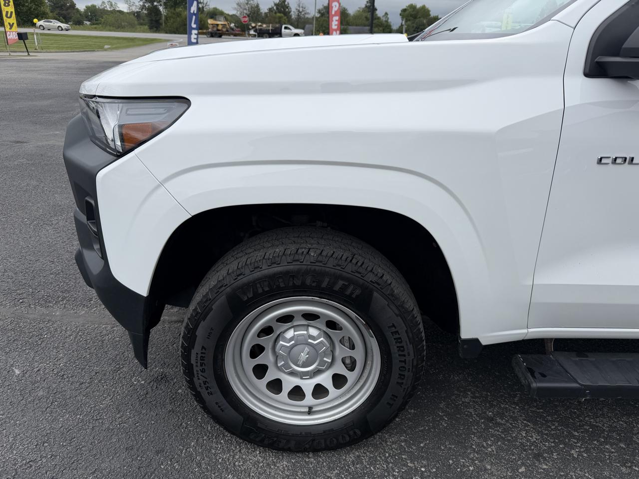 Chevrolet Colorado photo 11