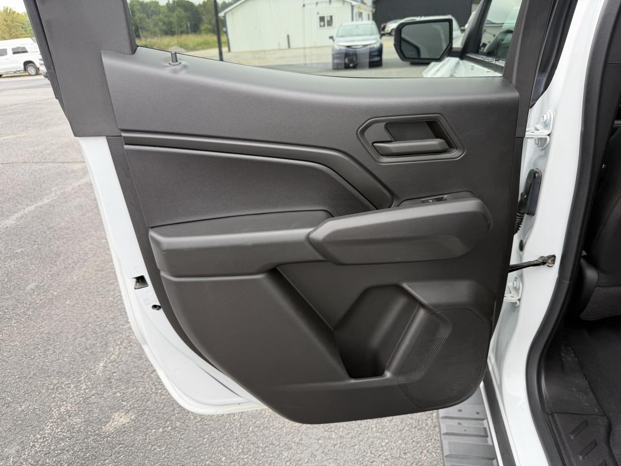 Chevrolet Colorado photo 16