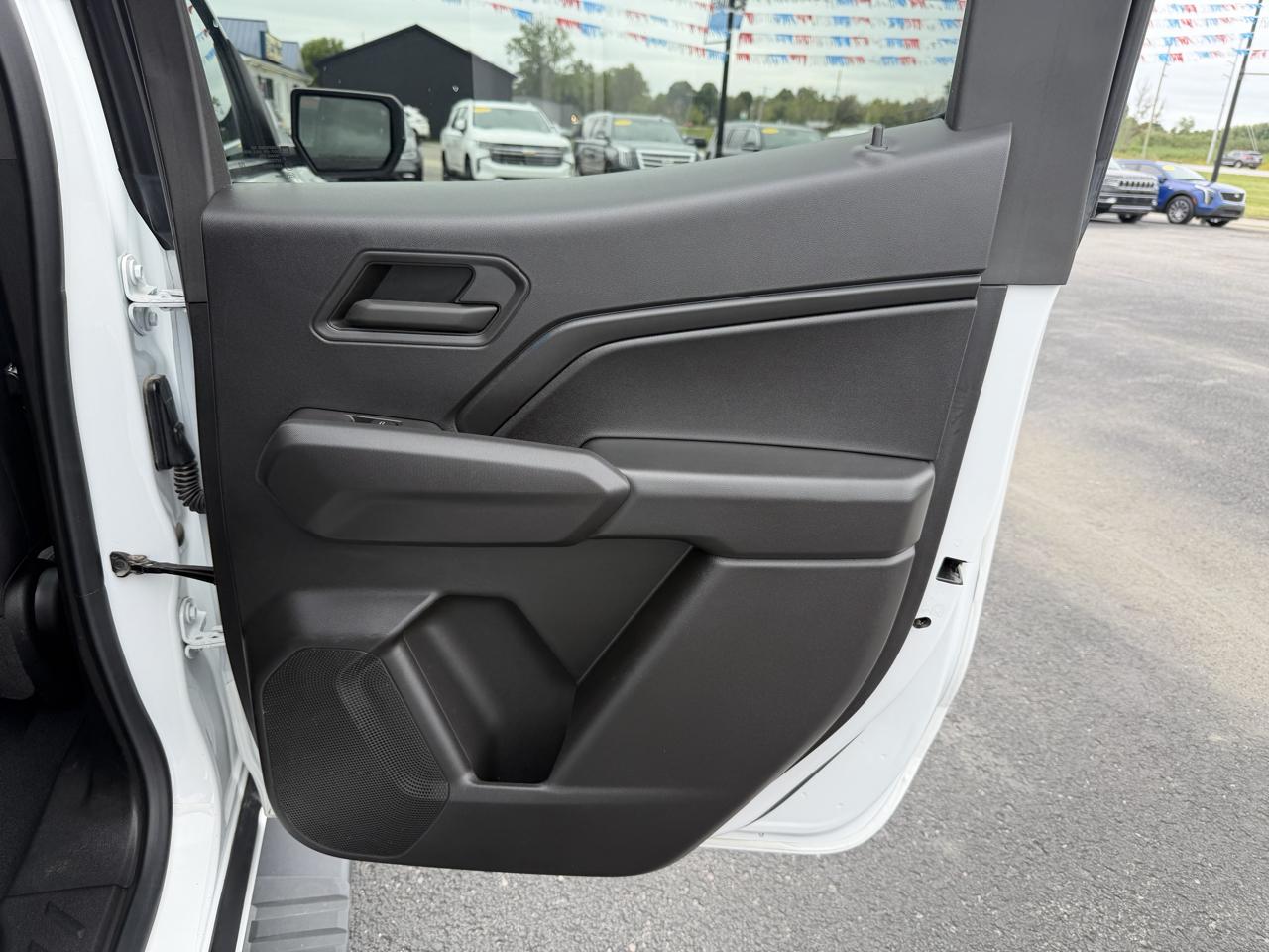 Chevrolet Colorado photo 18