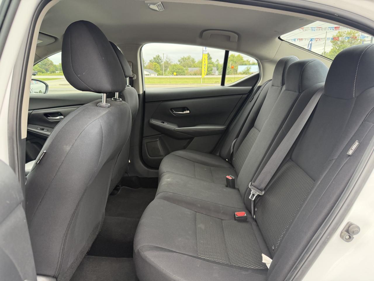 Nissan Sentra S CVT 2021