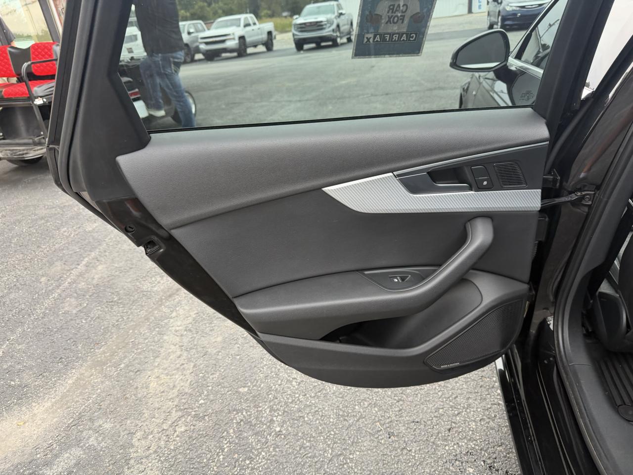 Audi A4 photo 16