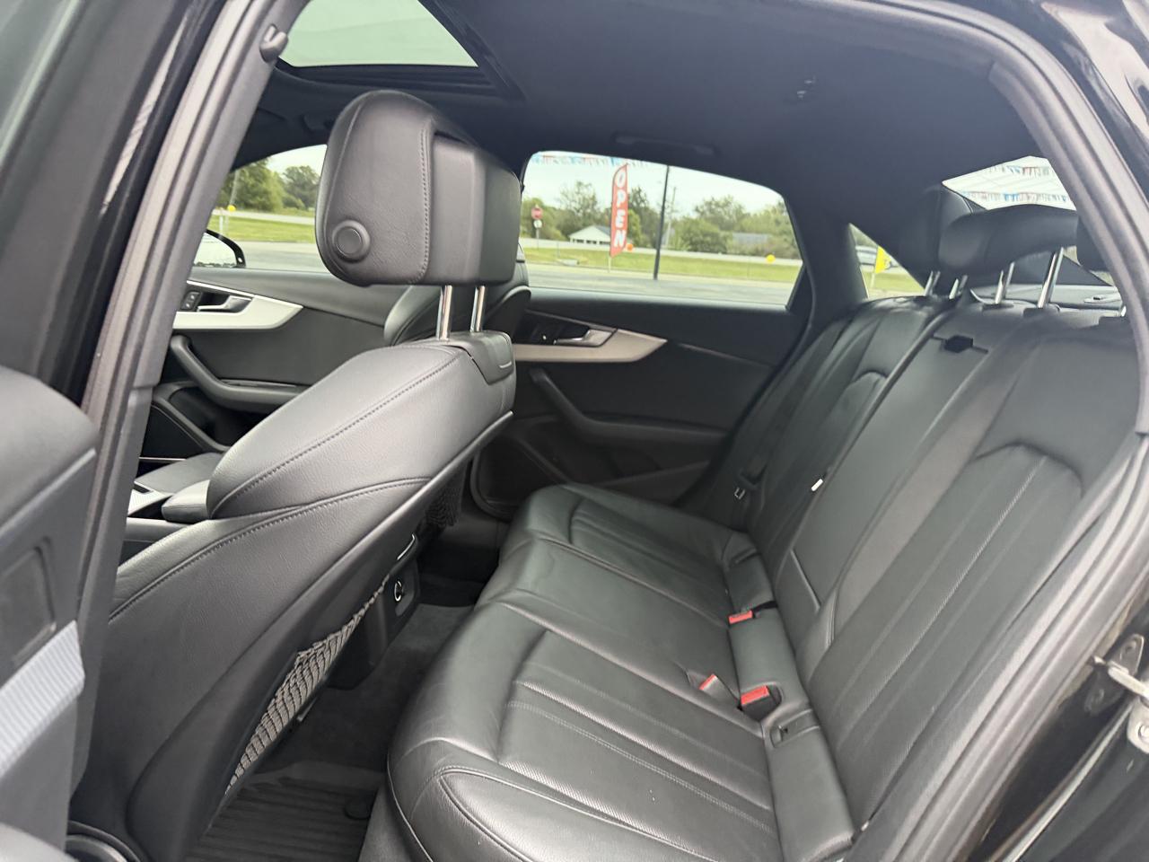 Audi A4 photo 17