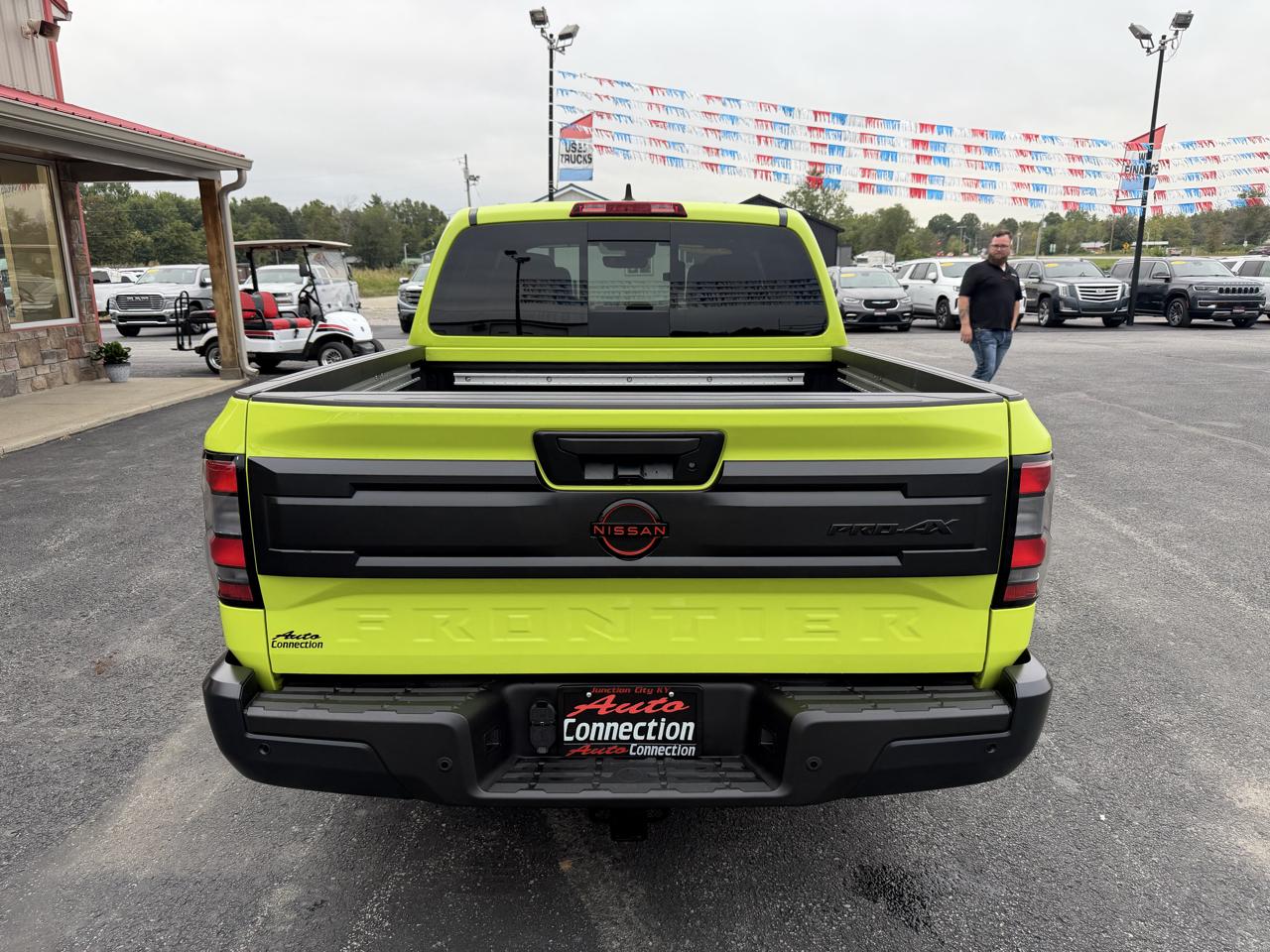 Nissan Frontier Crew Cab 4x4 PRO-4X 2026