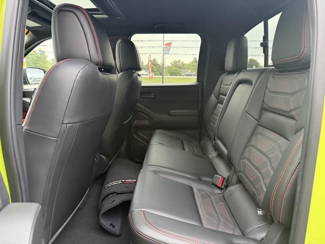 Nissan Frontier Crew Cab 4x4 PRO-4X 2026